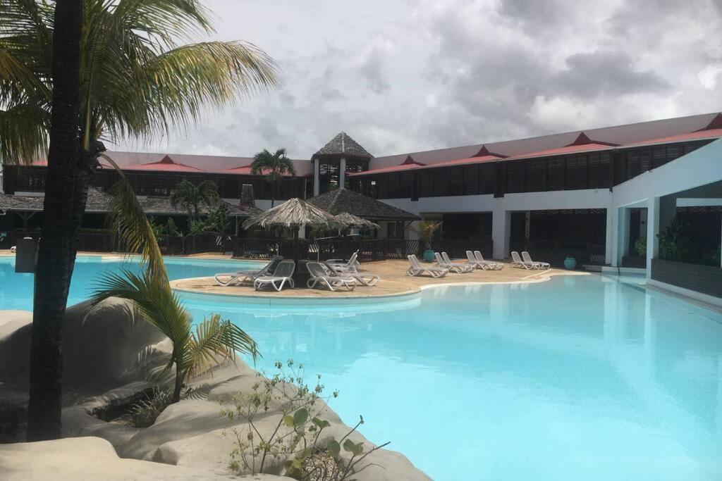 Superbe Studio Superieur Neuf Avec Balcon Saint-Francois (Grande-Terre) Exterior photo